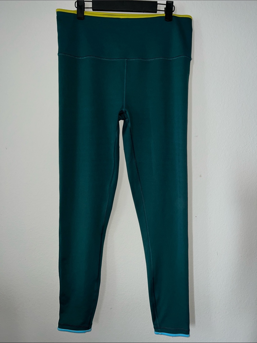 Cotopaxi Mari Tight Teal Blue and Yellow Size XL
